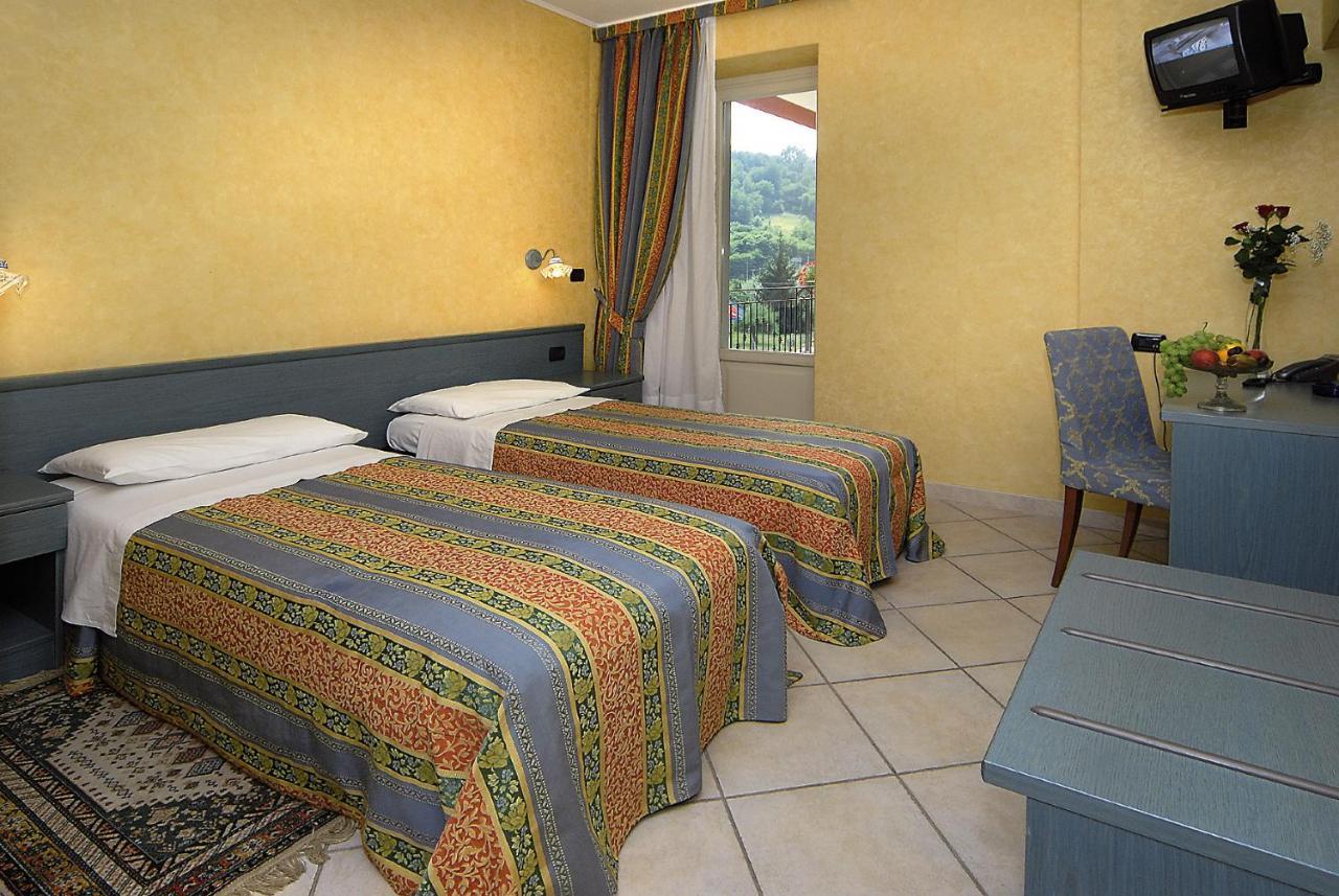 Hotel Ristorante Del Peso San Michele Mondovi Dış mekan fotoğraf